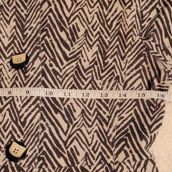 Cabi Women's Gray & White Zig Zag Zebra Ponte Knit Jacket Style #3034  XSmall - Picture 11 of 13